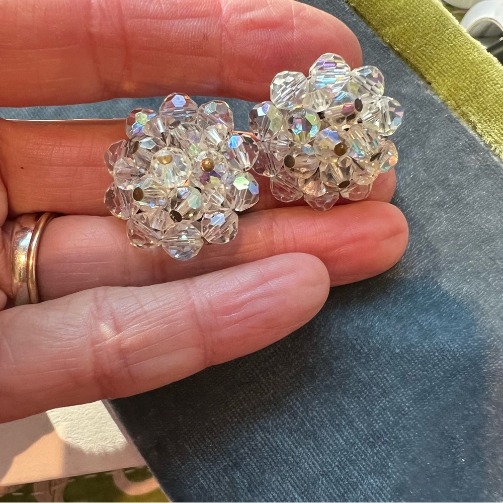 Vintage Opalescent Beaded Sparkly clip on Earrings Silver Tone Hardware AB